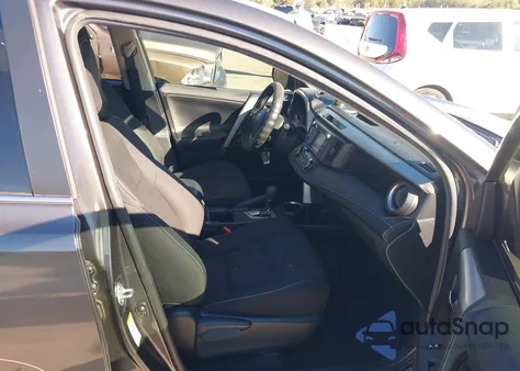 2018 Toyota Rav4 Xle from USA, damaged, VIN JTMWFREV0JJ734666